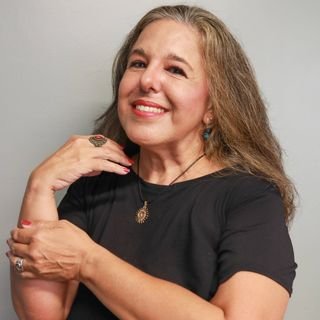 Dra. Thereza Christina Telles