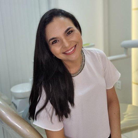 Dra. Jenifer Borges