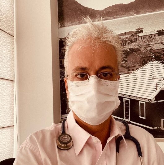Dr. Walter de Araujo Eyer Silva
