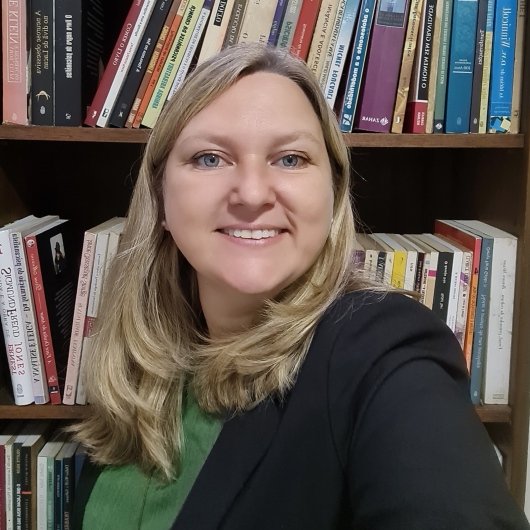 Dra. Cristina Oliveira Rosa