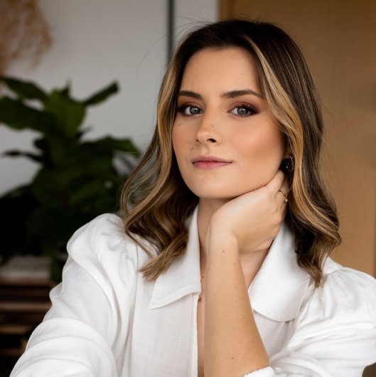 Dra. Gabriele Mello