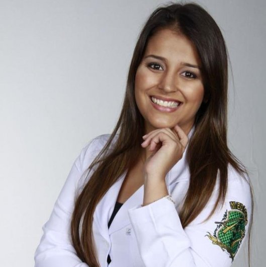 Dra. Priscila Rocha Vilela