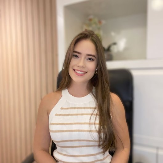 Elizabeth Linhares