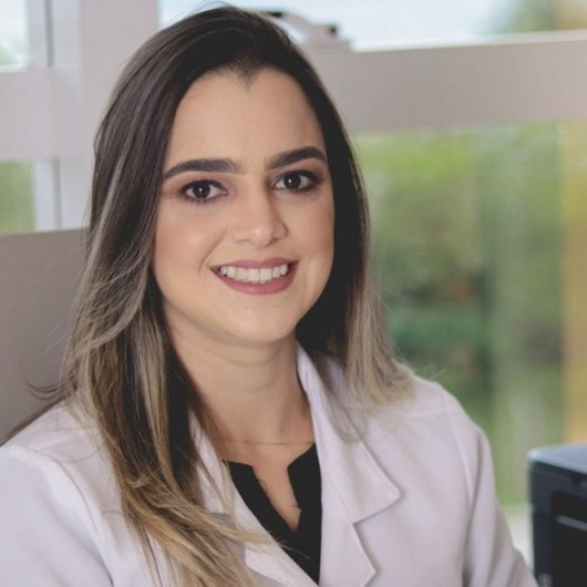 Dra. Sarah Sá Rodrigues Silvestre