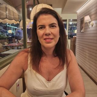 Dra. Carina Gonçalves Machado