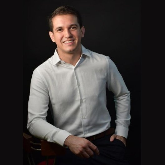 Dr. Rodrigo Silveira Rocha