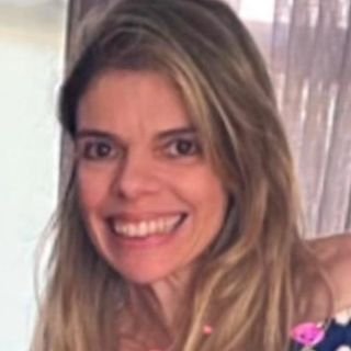 Dra. Patrícia Freitas Esquerdo