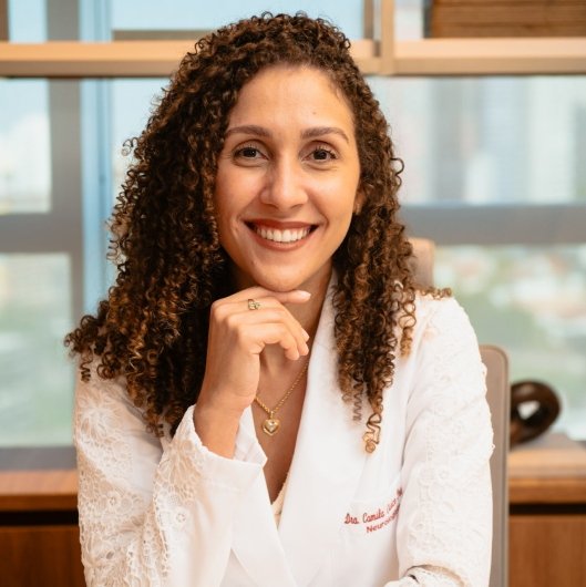 Dra. Camila Orrico Peixoto