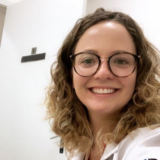 Dra. Raquel Leite Perini