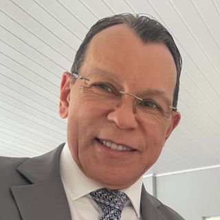 Dr. William da Costa