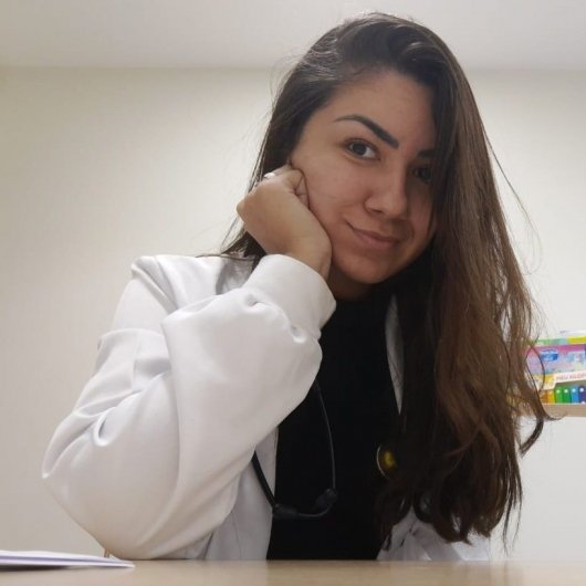 Laiz Lemos de Oliveira