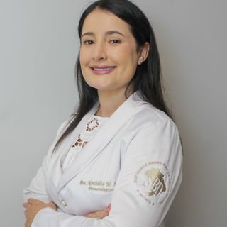 Dra. Nathalia Miranda Souto