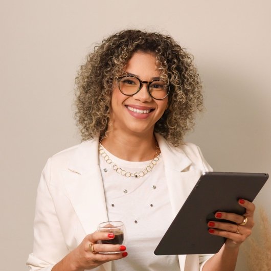 Dra. Ingrid Coutinho