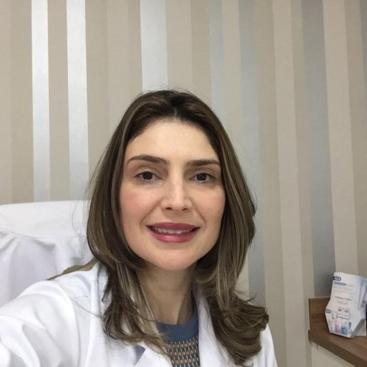 Cintia Riva Neves