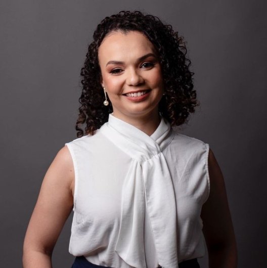 Dra. Jaqueline Cota