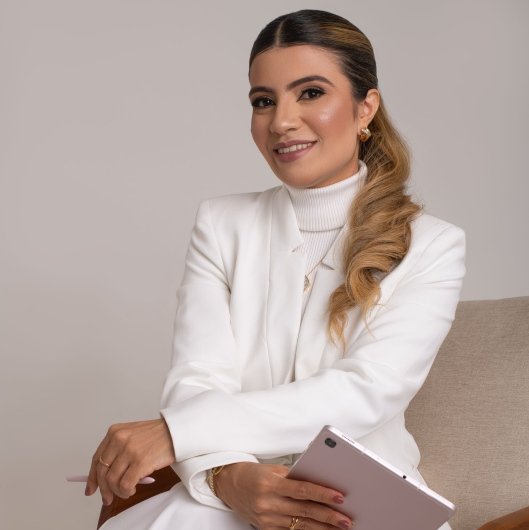 Dra. Micaelly Moura de Medeiros