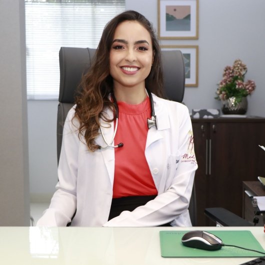 Dra. Iara Mateus Marçal