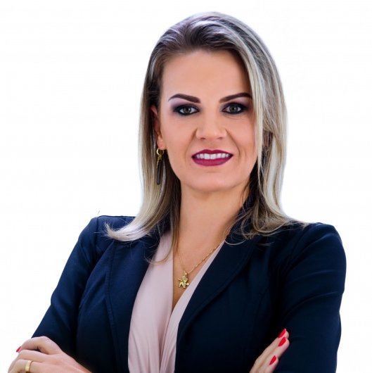 Michelle Engers Taube