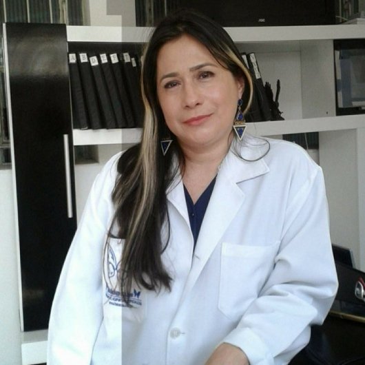 Dra. Poliana Santos de Oliveira