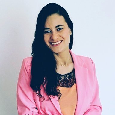 Dra. Fernanda Sampaio Dantas Fontes