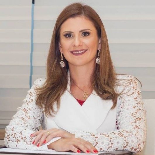 Dra. Fernanda Nathalia Paulo da Silva Oliveira