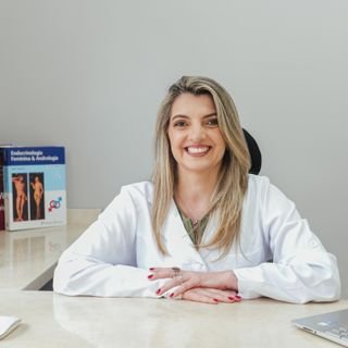 Dra. Alexsandra Vitti