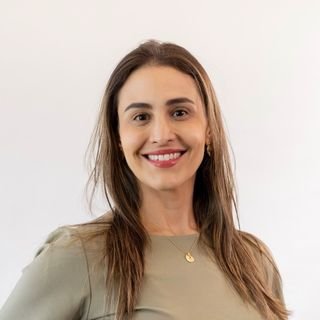 Dra. Tatiana Schmuziger