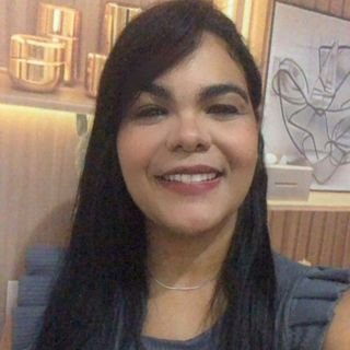 Dra. Suelen Carine Rodrigues da Silva