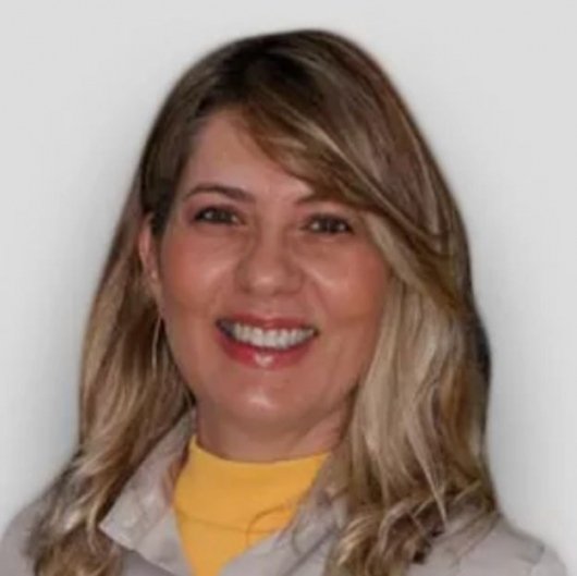 Dra. Cristiane Oliani