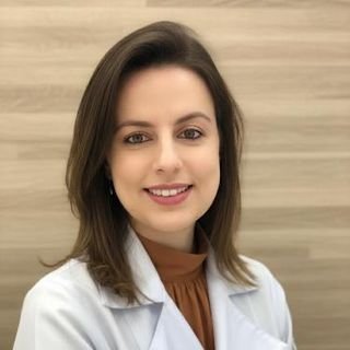 Dra. Adriana Siqueira Leonel de Paula Ergang