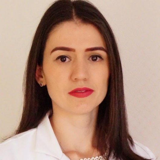 Dra. Deborah Teixeira Leal Baiao