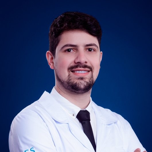 Dr. Lucas Borin Moura