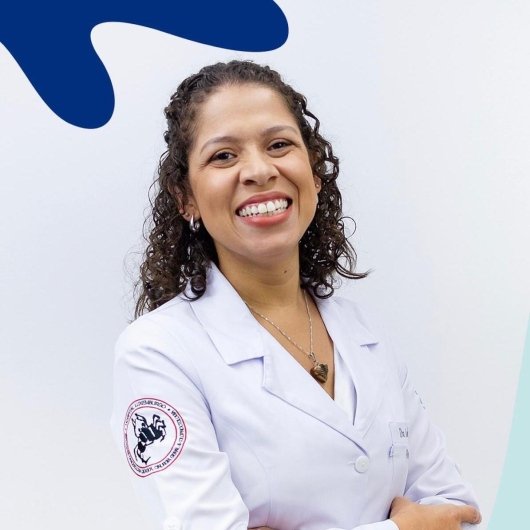 Dra. Ludmila Carvalho