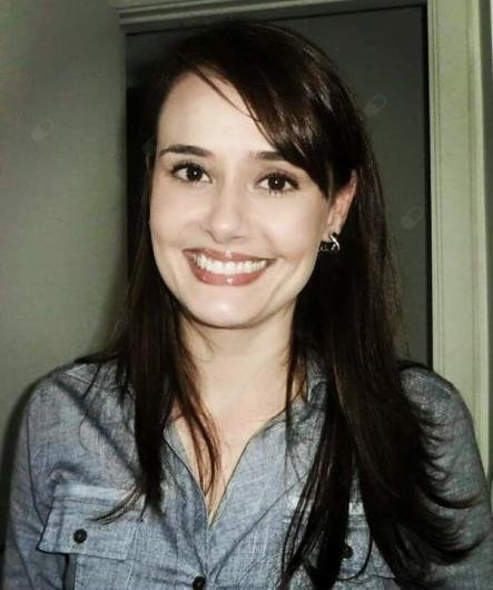 Dra. Taciana Palamoni