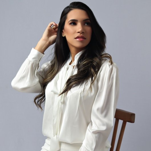 Dra. Caroline Castro
