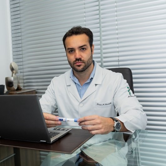 Dr. Bruno Flauzino de Carvalho