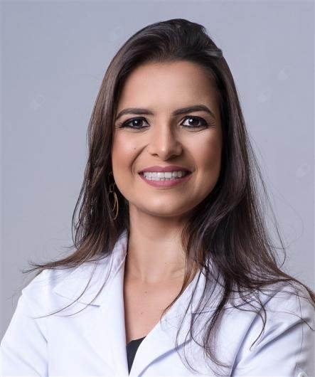 Dra. Mayara Cabral