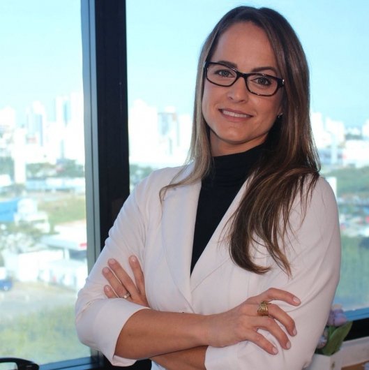 Dra. Adriana Marques de Mattos