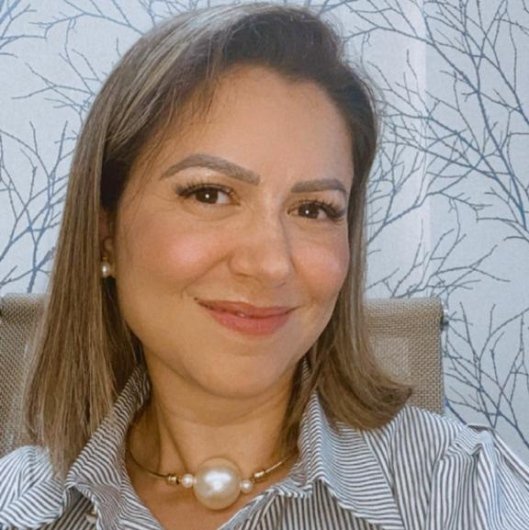 Dra. Zélia Sobrinha de Santana Rodrigues