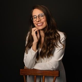 Dra. Yarla Catarina Antão de Alencar