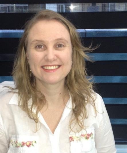 Dra. Fabiane Pomiecinski