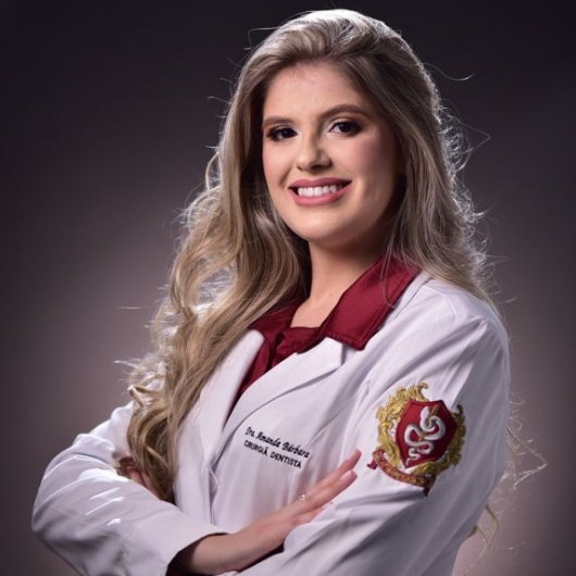 Dra. Amanda Bárbara Borges