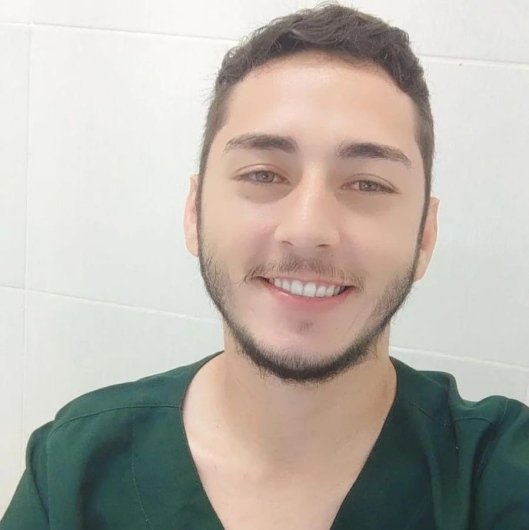 Dr. Kayque Alves