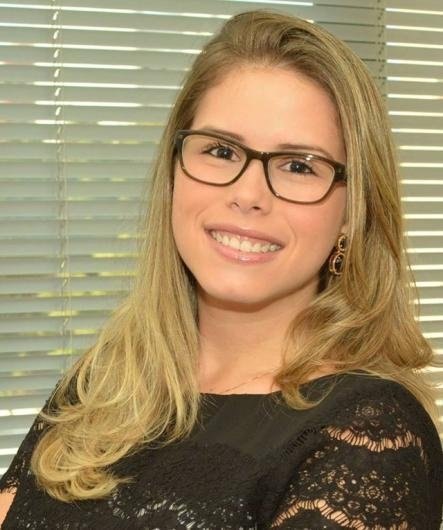 Dra. Nayana Ferreira