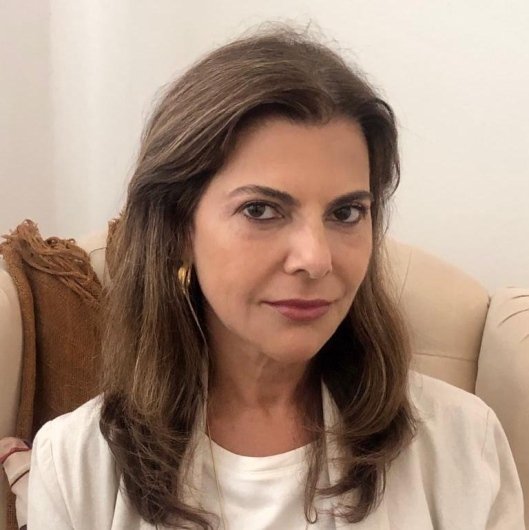 Dra. Márcia Cristina Moreira Jordão