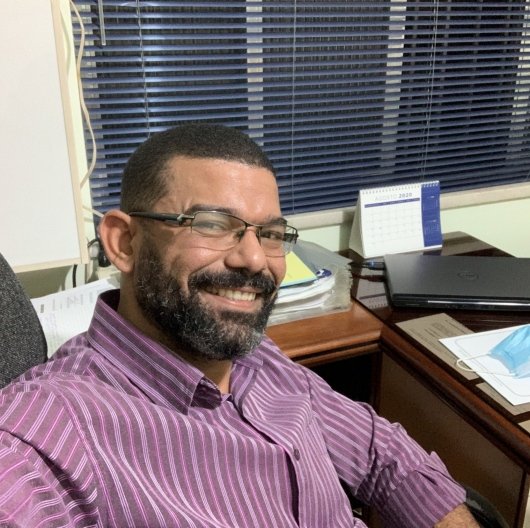 Dr. Moises Abraao Magalhaes