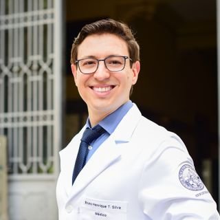Dr. Bruno Henrique Teixeira Silva