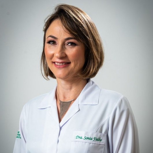 Dra. Sonia Cristina De Magalhães Souza Fialho