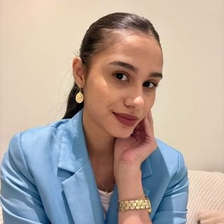 Prof. Ana Júlia Andrade