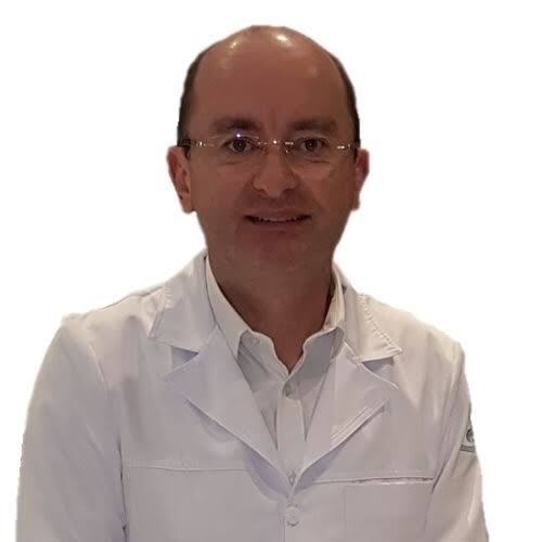 Dr. Vitor Saalfeld